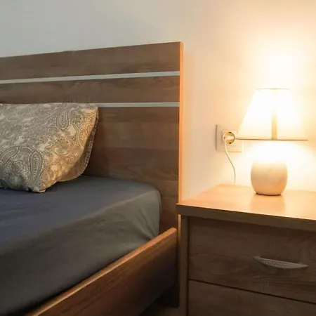 Konstantinos Holidays House *