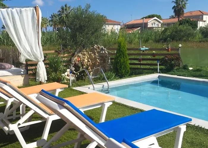 فيلة Konstantinos Holidays House *