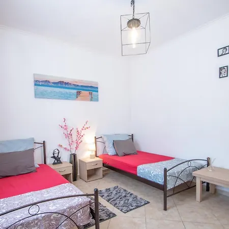 Konstantinos Holidays House