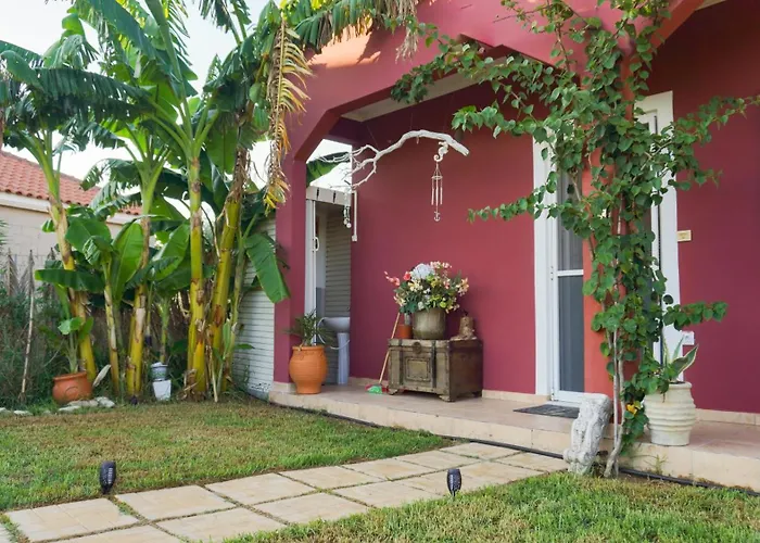 Konstantinos Holidays House וילה *