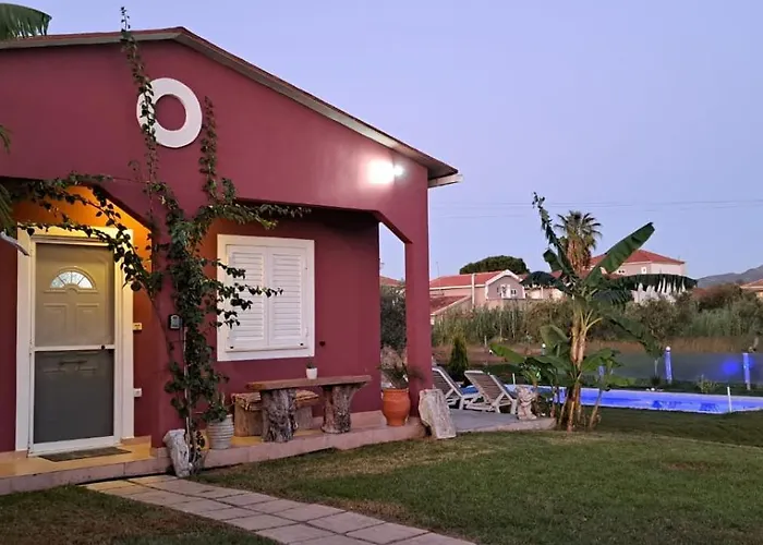 וילה Konstantinos Holidays House