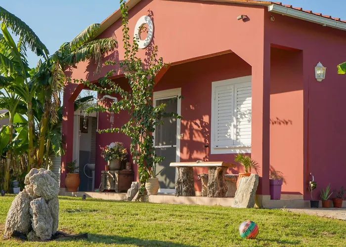 Konstantinos Holidays House וילה