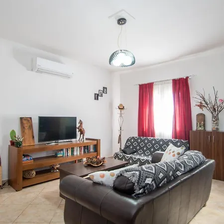 Villa Konstantinos Holidays House